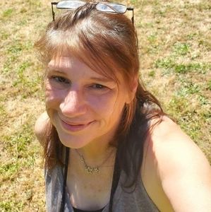 Meet your Posher, Leah